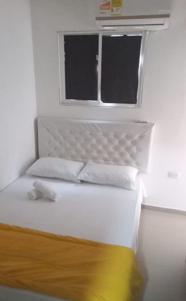 3CL3-J APARTAMENTO EN GETSEMANI view 2