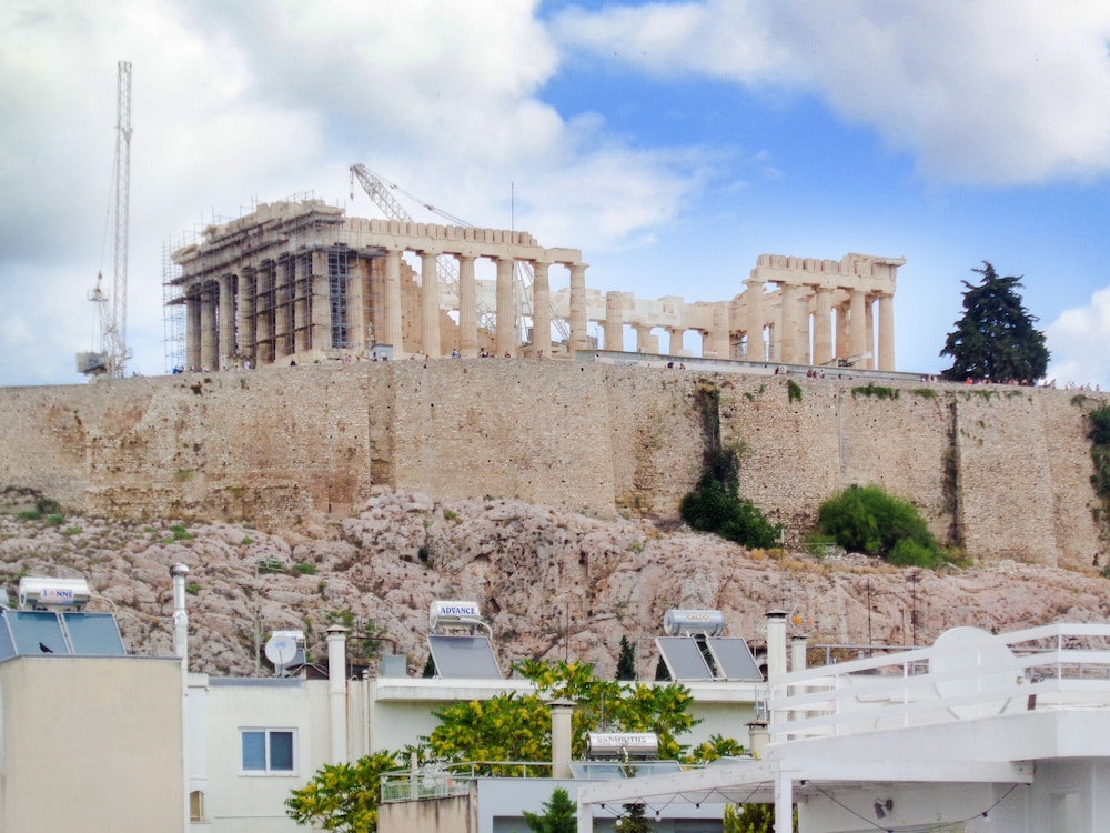 Stunning Residence with Acropolis View