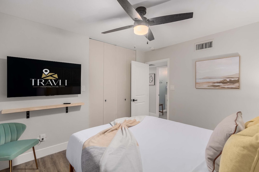 NEW The Mesquite Retreat on Oak Entertainers Oasis