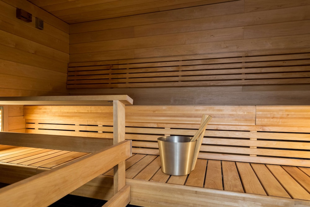 Vantaa Vacations - Scandic Helsinki Airport - Property Image 4