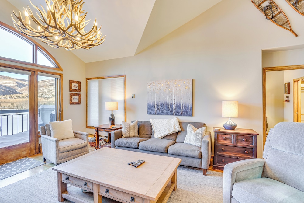 Seasons Lodge at Arrowhead: Beaver Creek Condo!