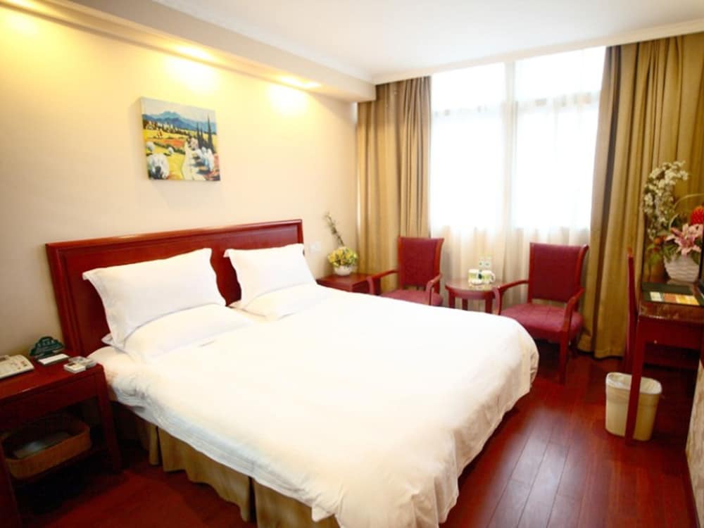 GreenTree Inn Huaian Chuzhou Avenue Zhou Enlai Memorial Hall Hotel - Property Image 28