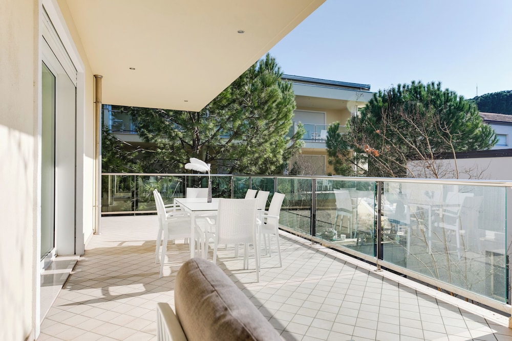 Residenza Acquamarina - Siroli Collection