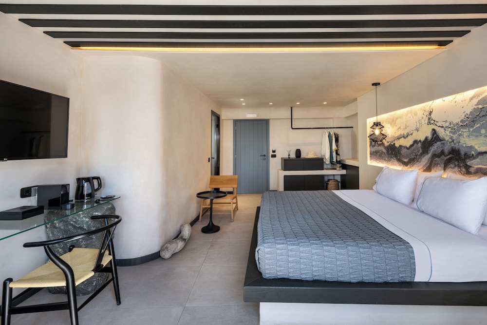 ArmonOia Suites