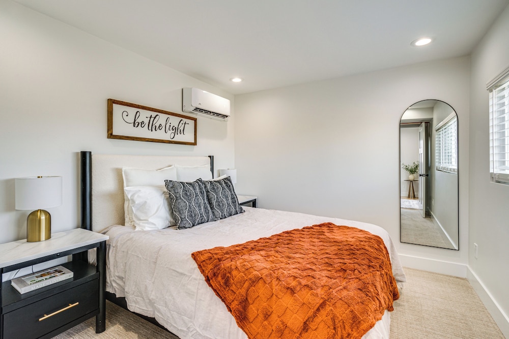 4 Mi to Downtown Ogden: Home w/ Pool Access!