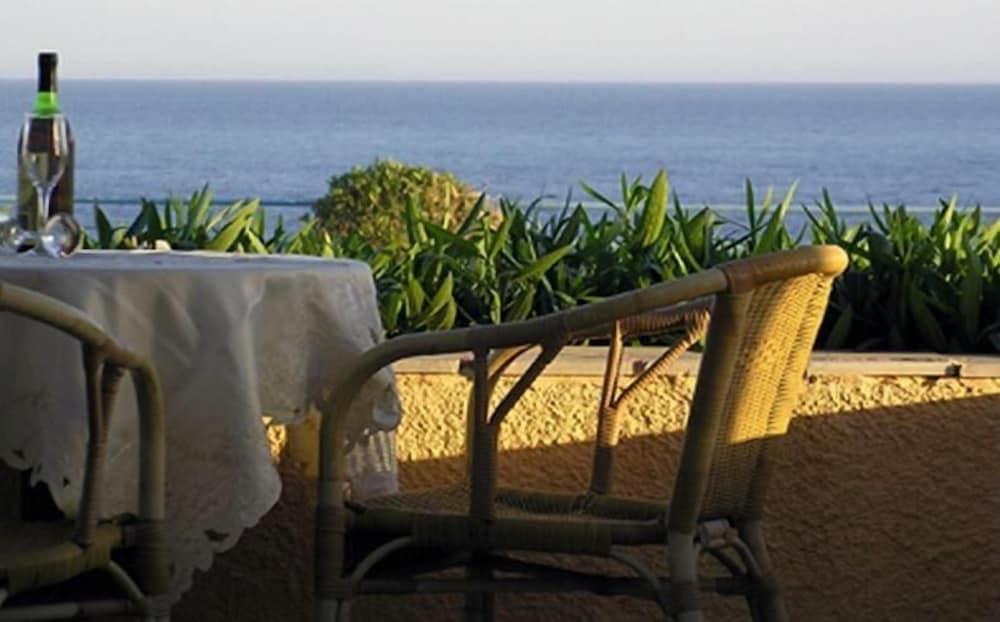 Nicolas Apartments photo 3