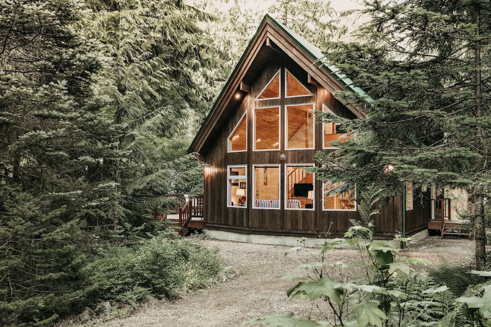 75sl - 2-bdrm - Loft - Sleeps 6 - Wifi - Pets Ok