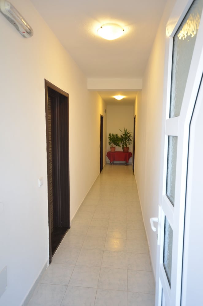 Apartments Cenic