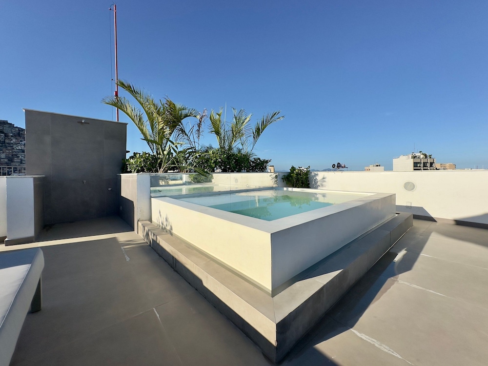 WhereInRio 4 suites luxury penthouse Ipanema