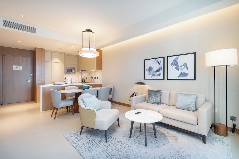 Address Residences Dubai Opera - Burj Khalifa City Views 2 & 3-Bedroom Apartment 1 minute walk to Burj Khalifa, Dubai Mall, Dubai Fountain by Heaven Crest