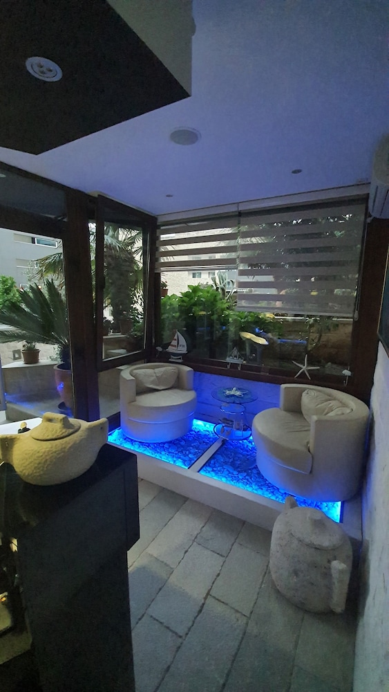 Apartments M Palace