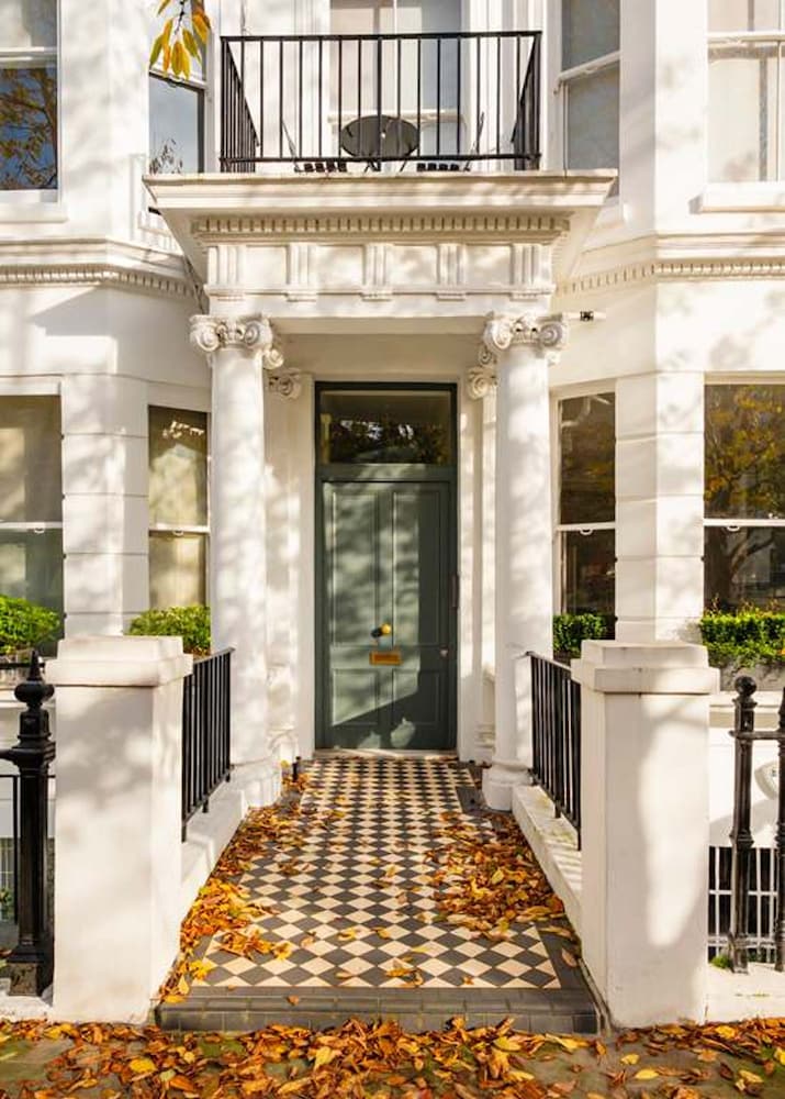 Kensington High Life- by Out of Office Lifestyle