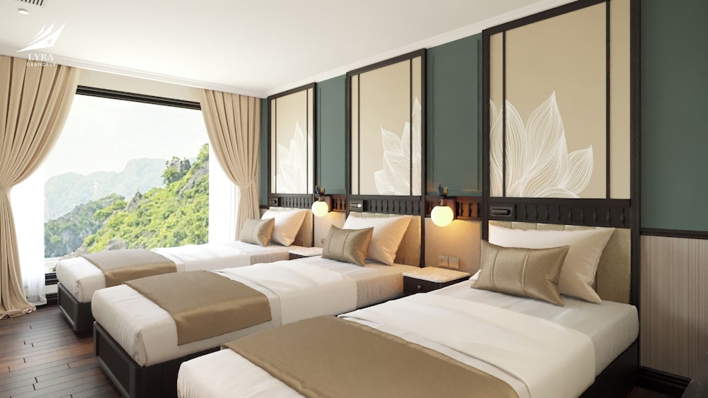 Halong Lyra Grandeur Cruise