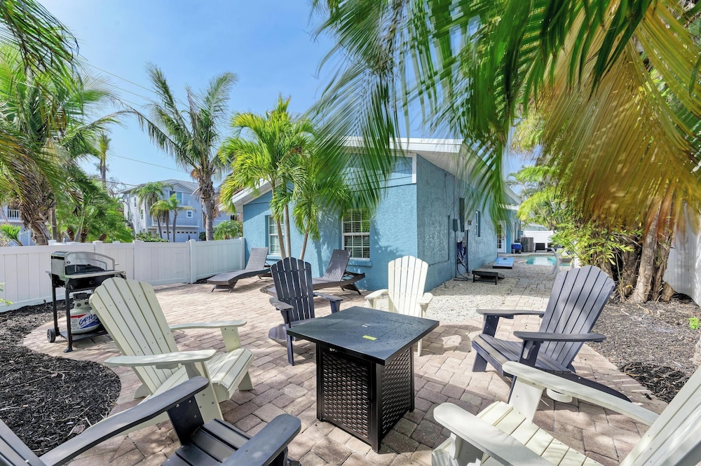 Anna Maria Island Blue Bella Bliss - Private Heated Pool
