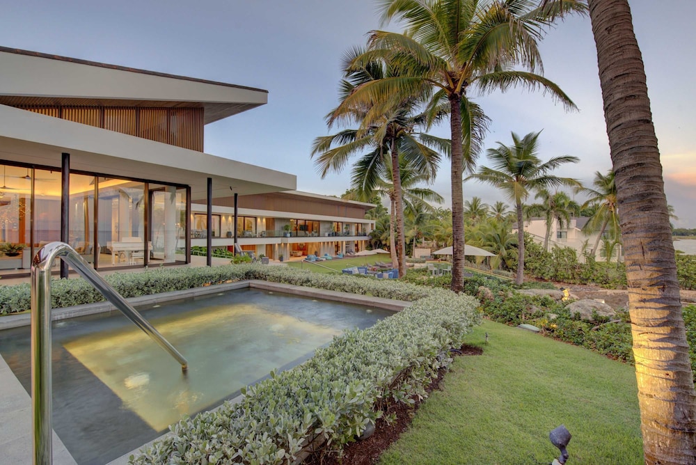 Clifftop Icon of Caribbean Luxury