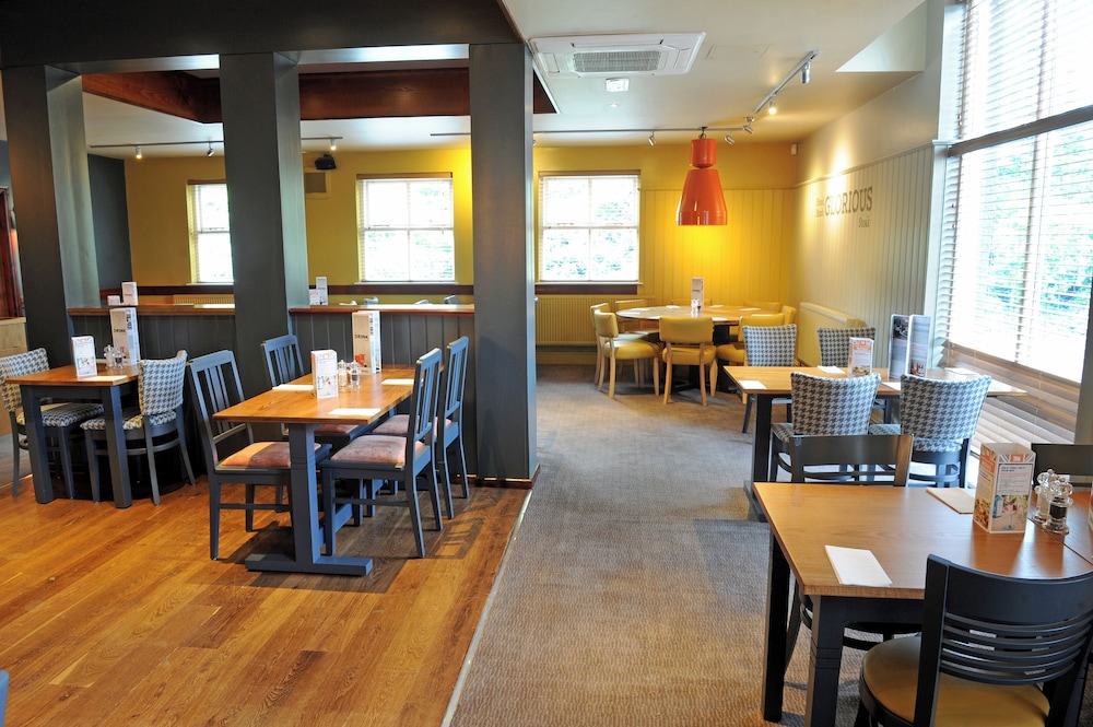 Premier Inn York North West — photo 12