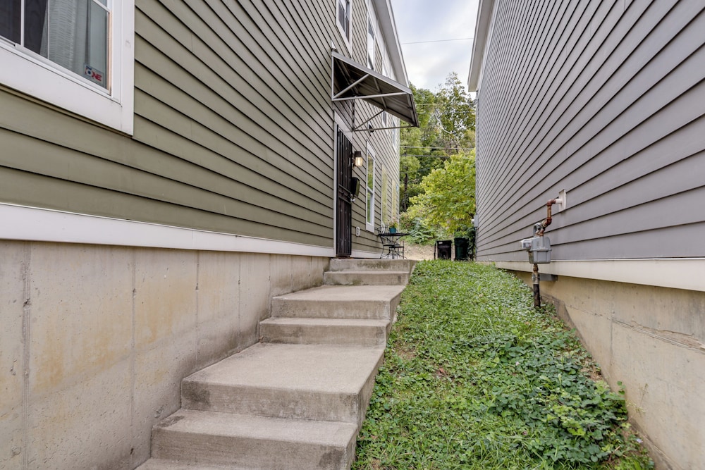 Queen City Charm Near University & Hospitals!