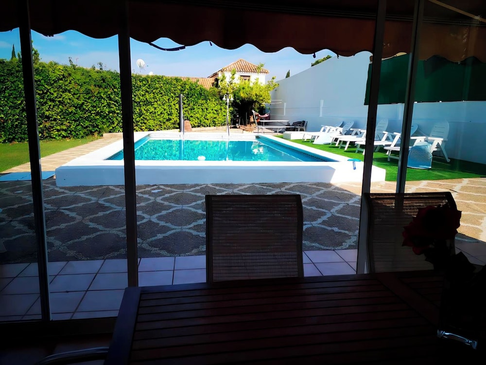 Chalet de Lujo con Piscina Privada