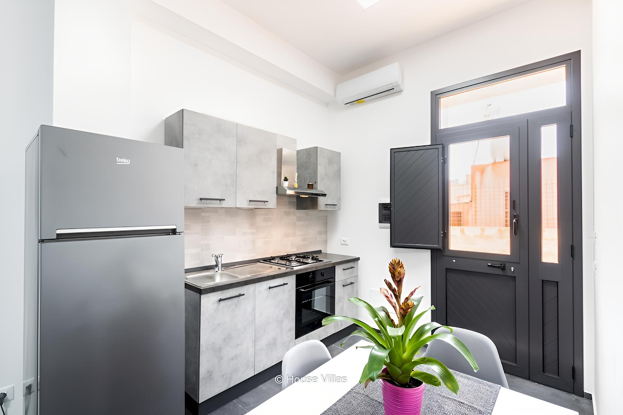 Your Sicily Home in Avola view 3