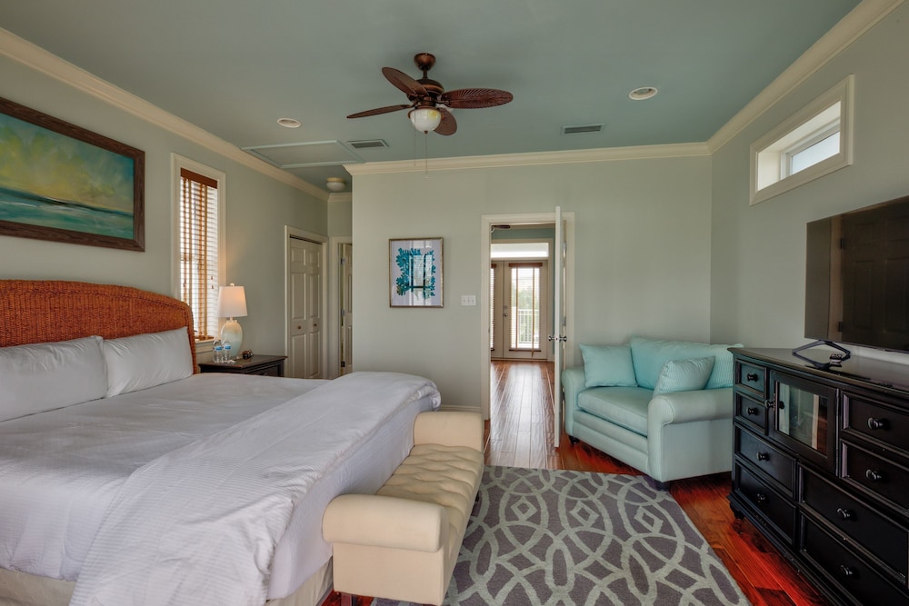 A Piece of Heaven by Avantstay Private Pool Sleeps 14 Pet-friendly