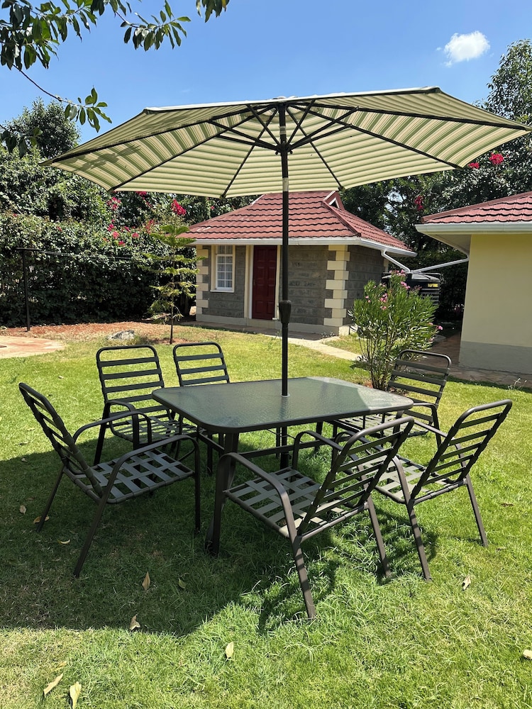 Lux Suites Greenpark Getaway Bungalows