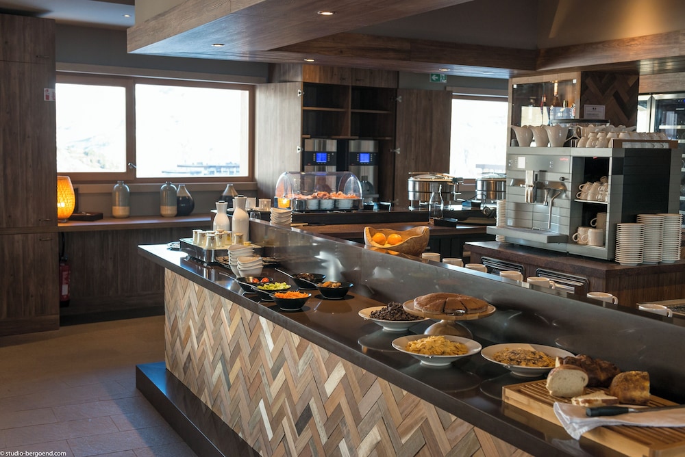 Calypso Beach Resort by Panhandle Getaways