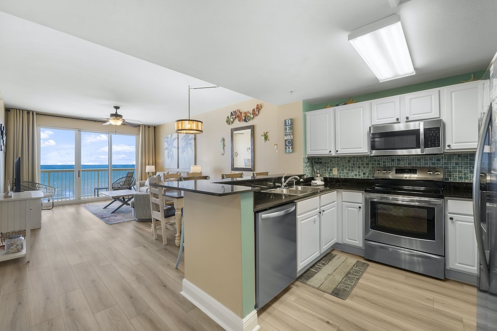 Calypso Beach Resort by Panhandle Getaways
