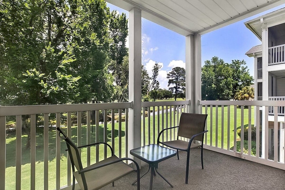 River Oaks 33f 2 Bedroom Condo