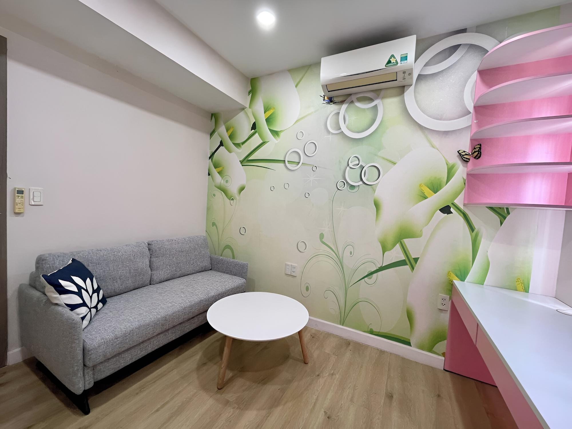 3 Bed Rooms Near Center