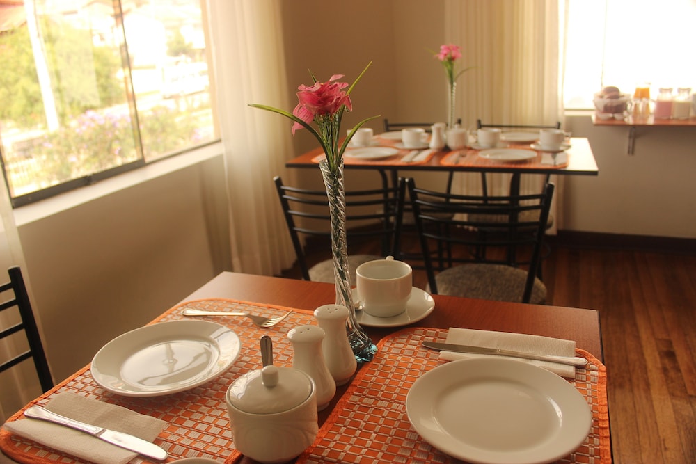 La Escala Guest House