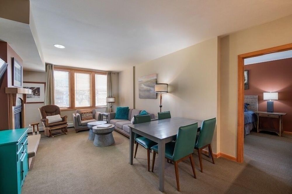 Winter Park Resort Lodging - Zephyr Mountain Condos