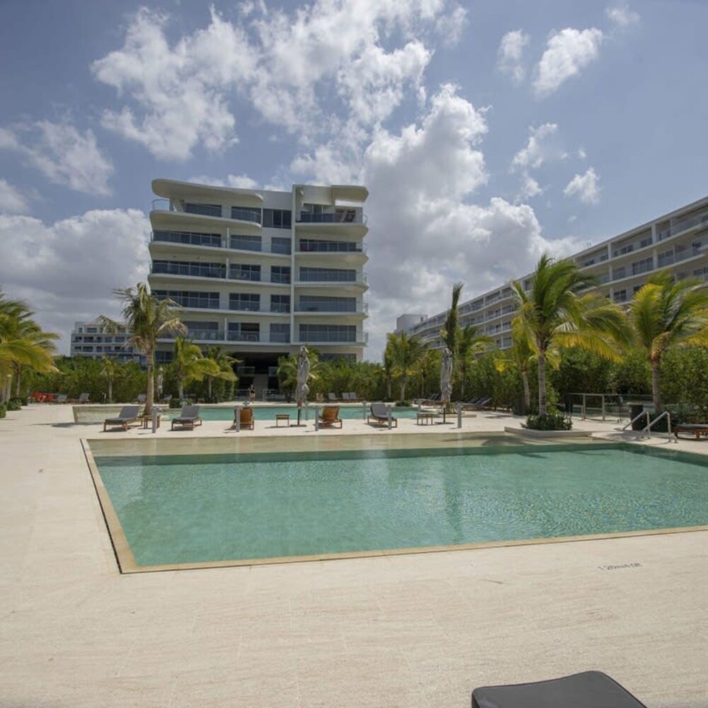 w Stunning 2BR w Balcony n AC in Cartagena