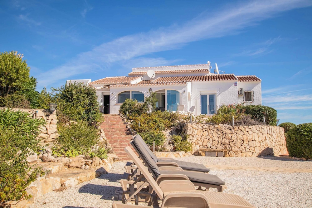 Villa Ayora