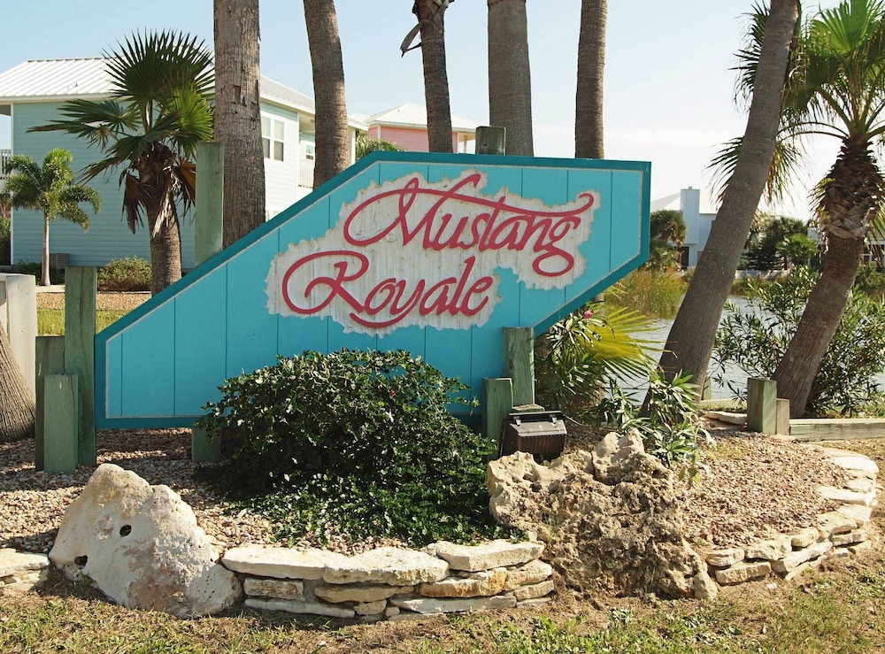 Blue Marlin Beach House MR217