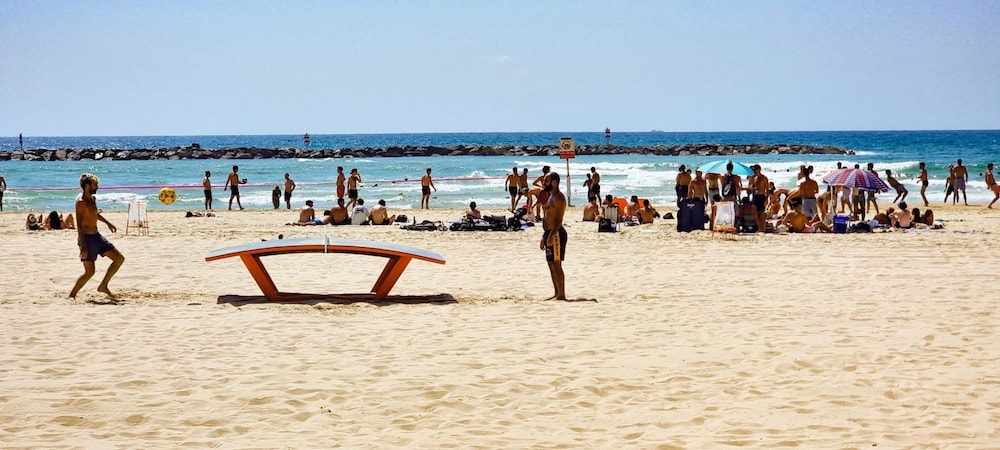 Hayarkon Bronze in Tel Aviv-yafo