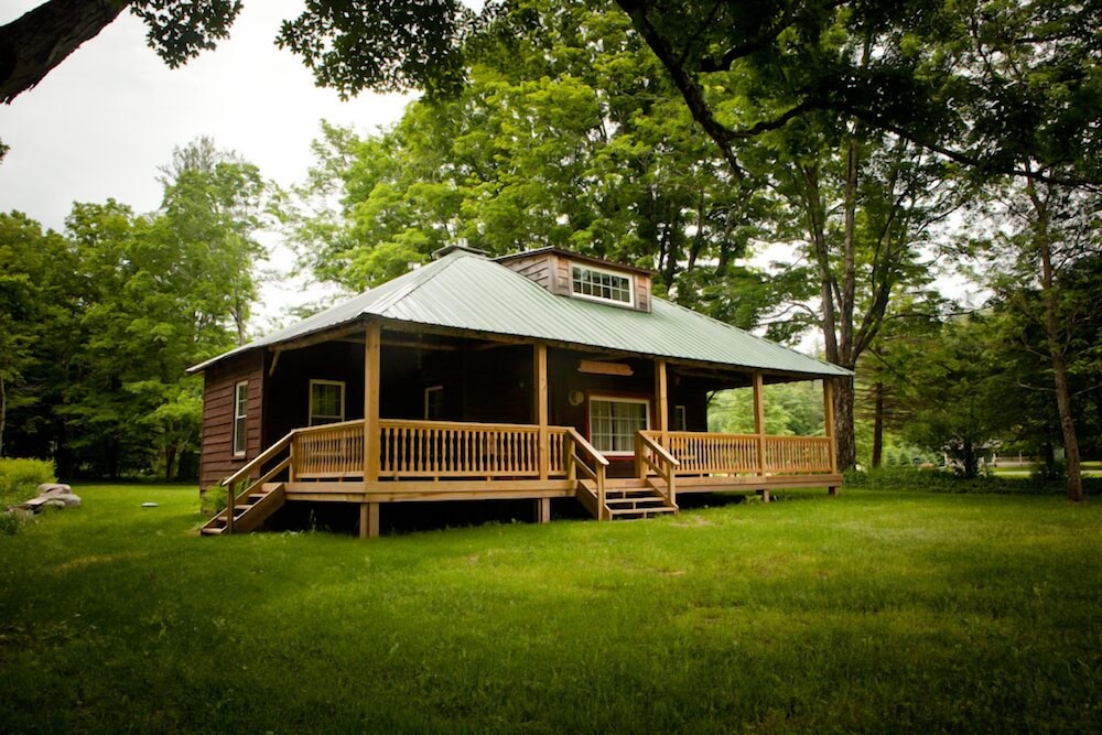 Blue Hill Lodge