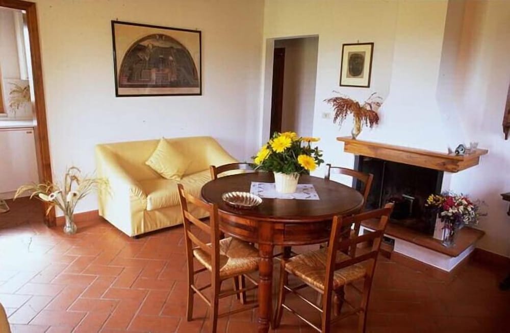 Campitello Farmhouse view 5