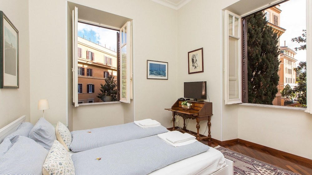 Rental In Rome Parioli Apartment