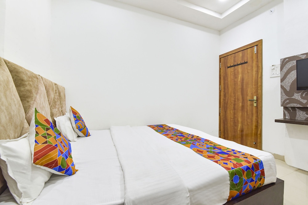 Fabhotel Aaditya