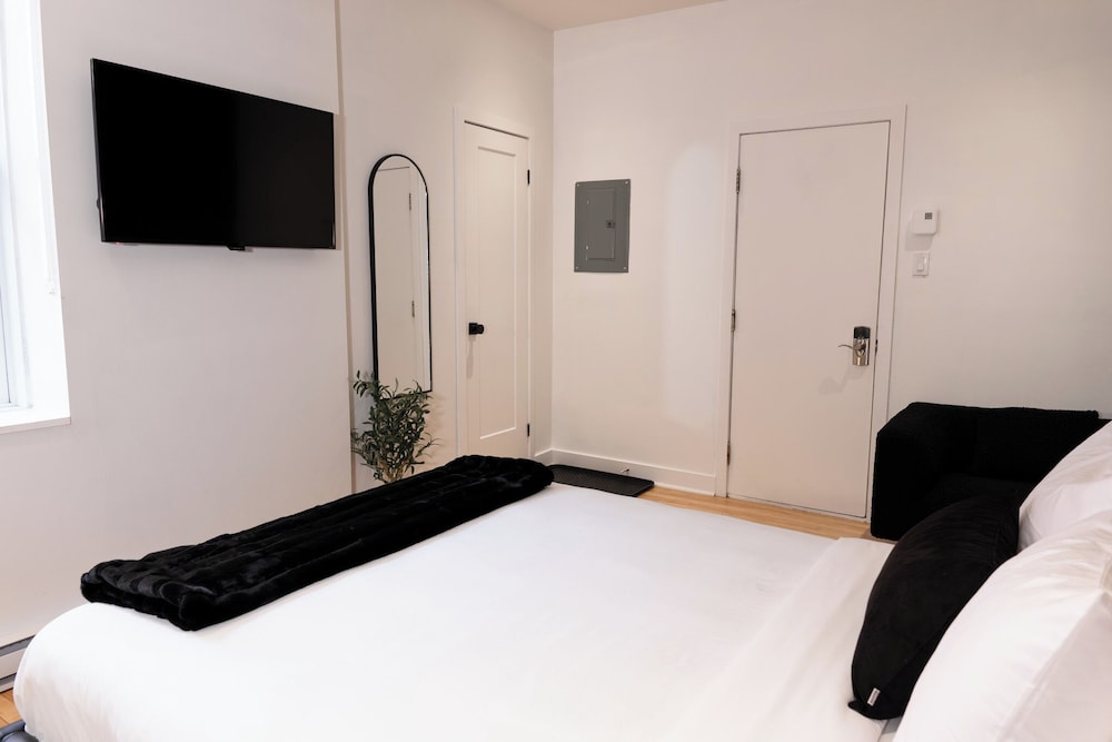 Unique Stays - 4114 St-Denis