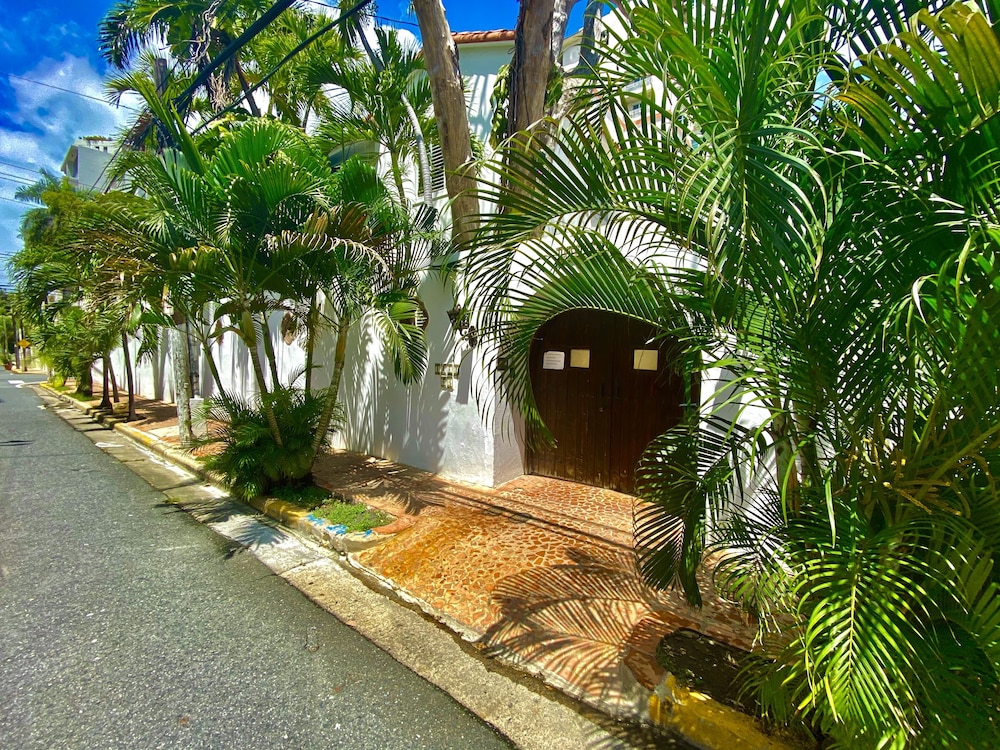 At Wind Chimes Boutique Hotel - Property Image 147