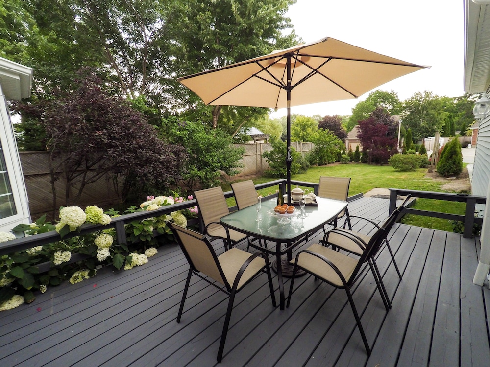 Niagara-on-the-Lake Vacations - Blue Skies Bed and Breakfast - Property Image 33