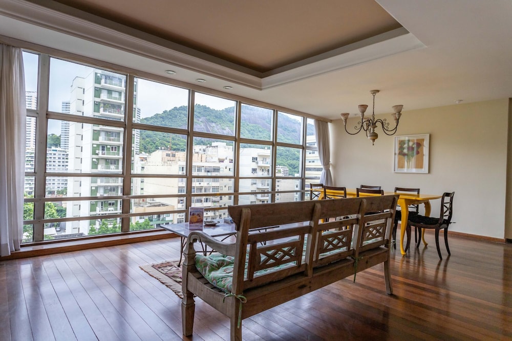 Sophisticated Ideal for Families in Botafogo Pb202b