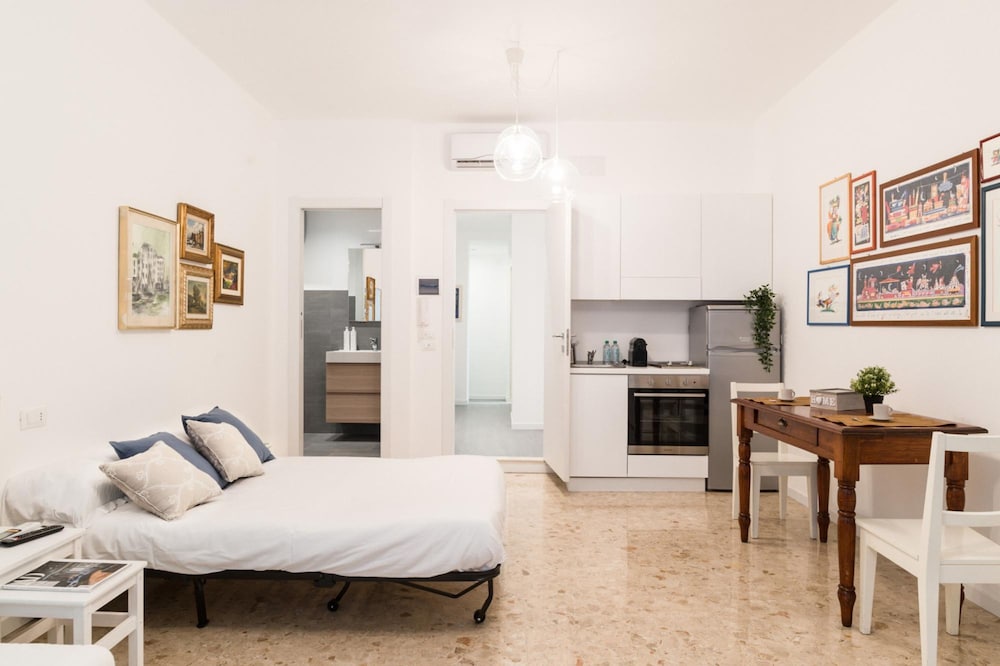 Genoa Vacations - Ancient Port Apartments - Opal - Property Image 17