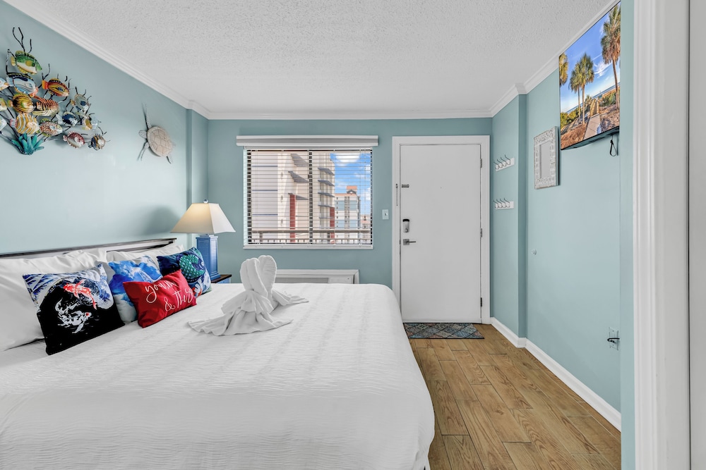 Bluewater Resort 1501