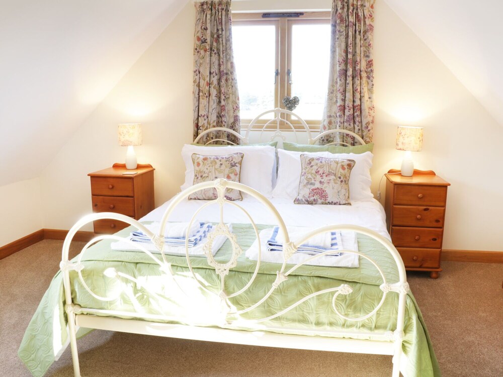Acorn Cottage