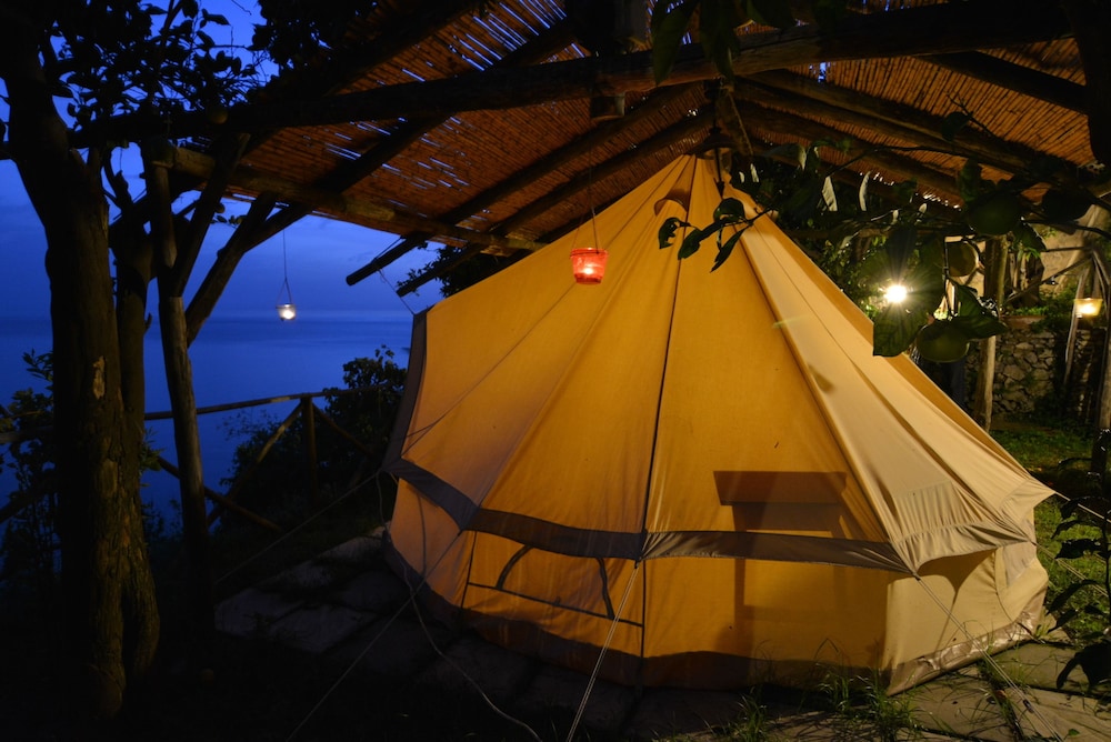 Bella Baia Glamping