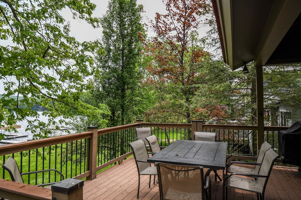 Skydance 5 Bedroom House view 3
