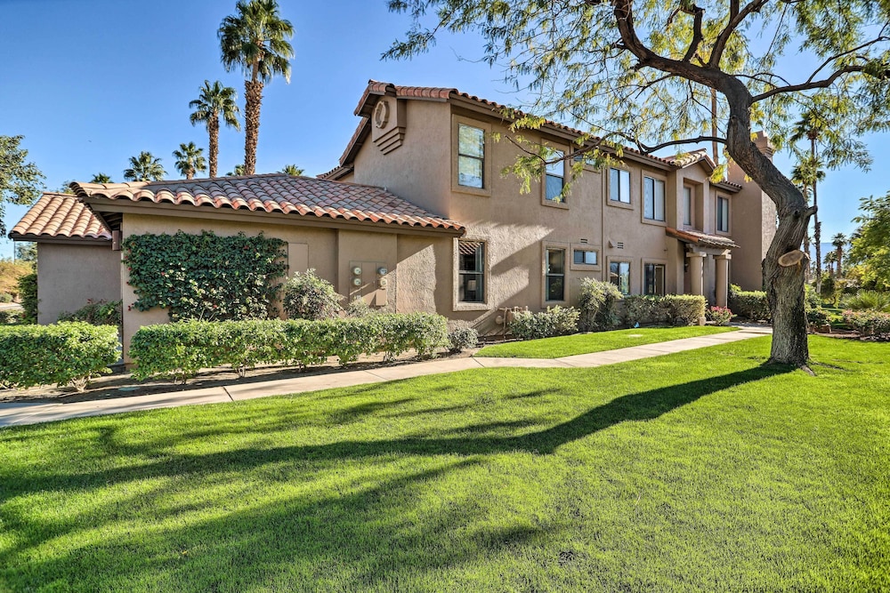 Near Golfing: Palm Desert Condo w/ Pool Access! view 4