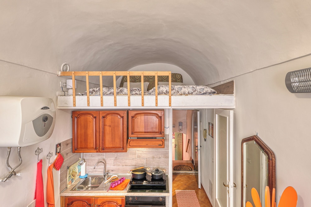 Aurora La Petite Maison